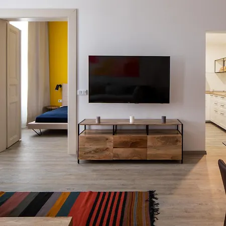 Apartamento Designer In New Town By Days - 